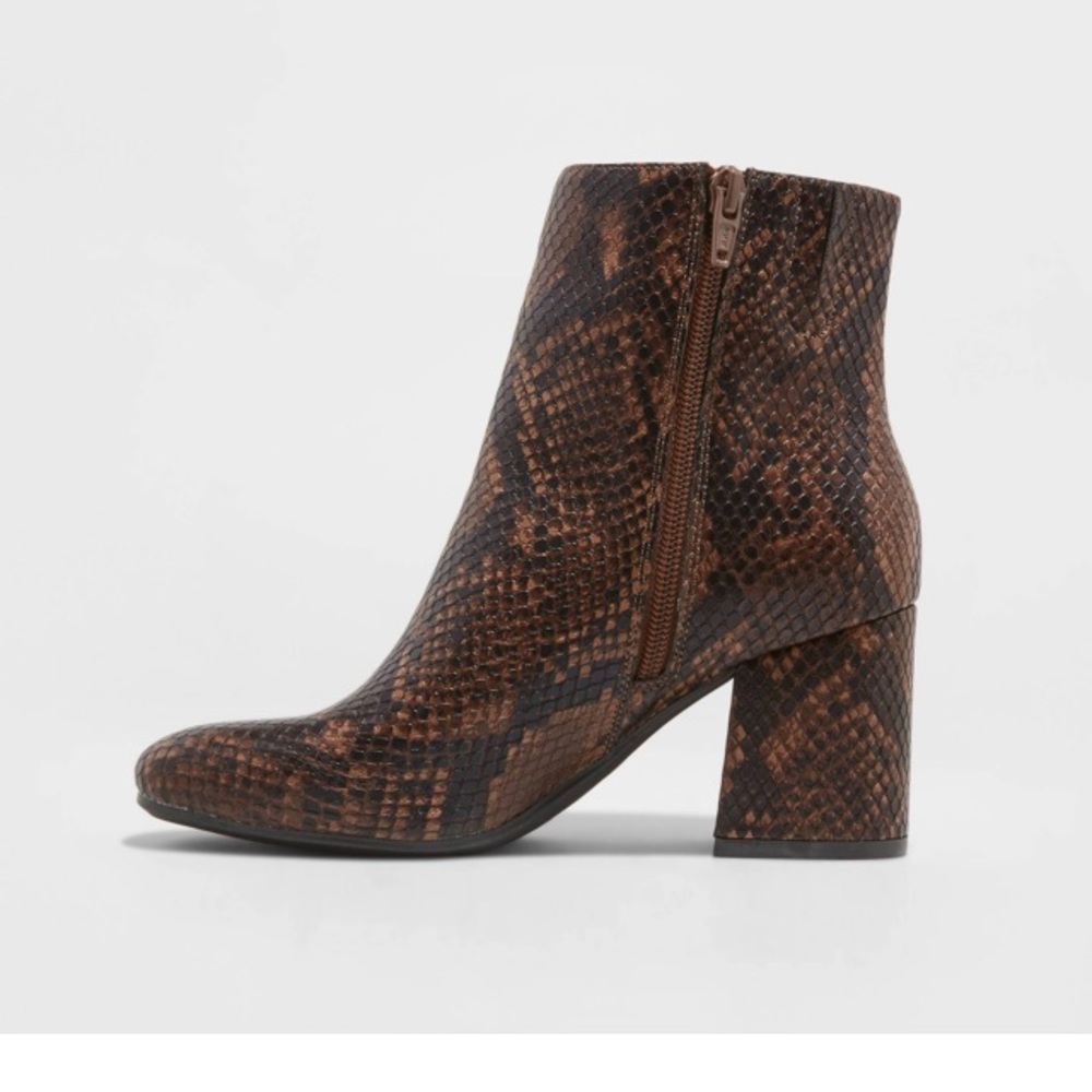 A new day brown celeste ankle snake boots
